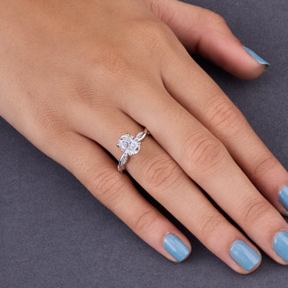 Oval Cut Moissanite Twisted Ring