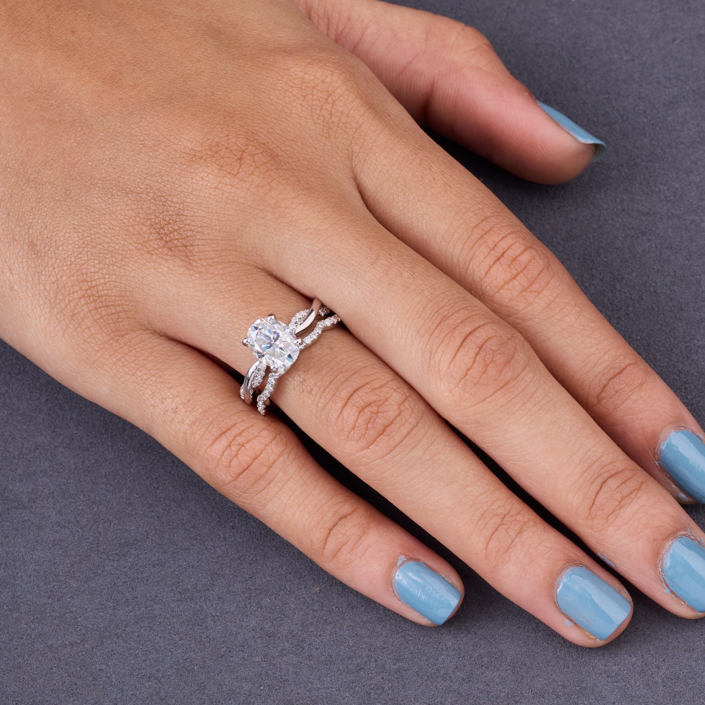 2CT Oval Moissanite Twisted Silver Ring Set