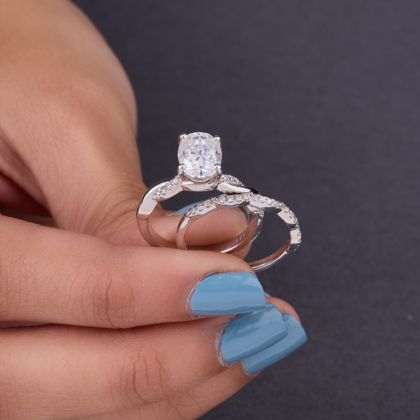 2CT Oval Moissanite Twisted Silver Ring Set