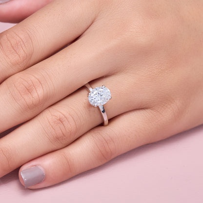 Oval Cut Moissanite Engagement Ring