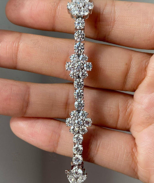 Moissanite Tennis Bracelet Diamond Alternative Luxury Jewelry Wedding Accessory Round Cut Elegant Piece Marquise Stone Gold Bridal Gift