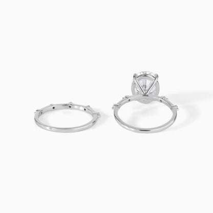 Oval Cut Moissanite Engagement Ring Set