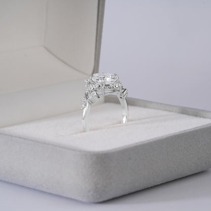 9*7 Pear Halo Engagement Ring