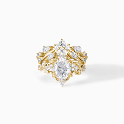 Vintage Pear Cut Moissanite Ring Set, Halo Engagement Ring with Curved Wedding Band