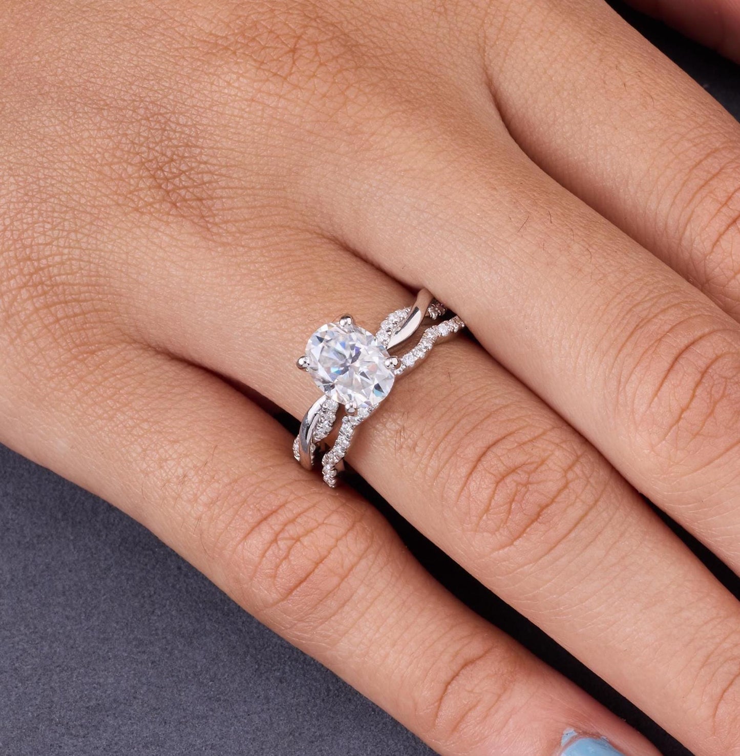 2CT Oval Moissanite Twisted Silver Ring Set