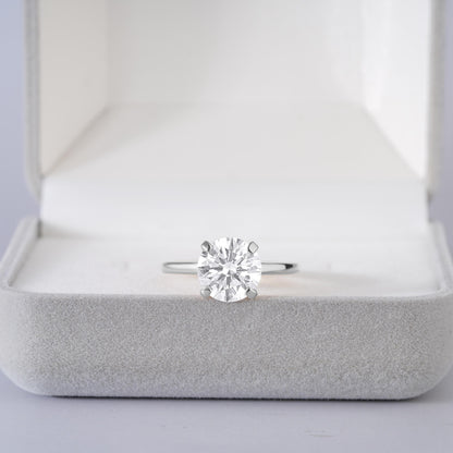 Lab-grown Diamond Solitaire Ring Solid Gold Engagement Round Cut Bridal Jewelry (2.00CT)
